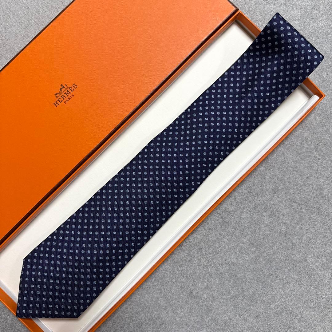箱付　美品　エルメス　ネクタイ　紺　シルク