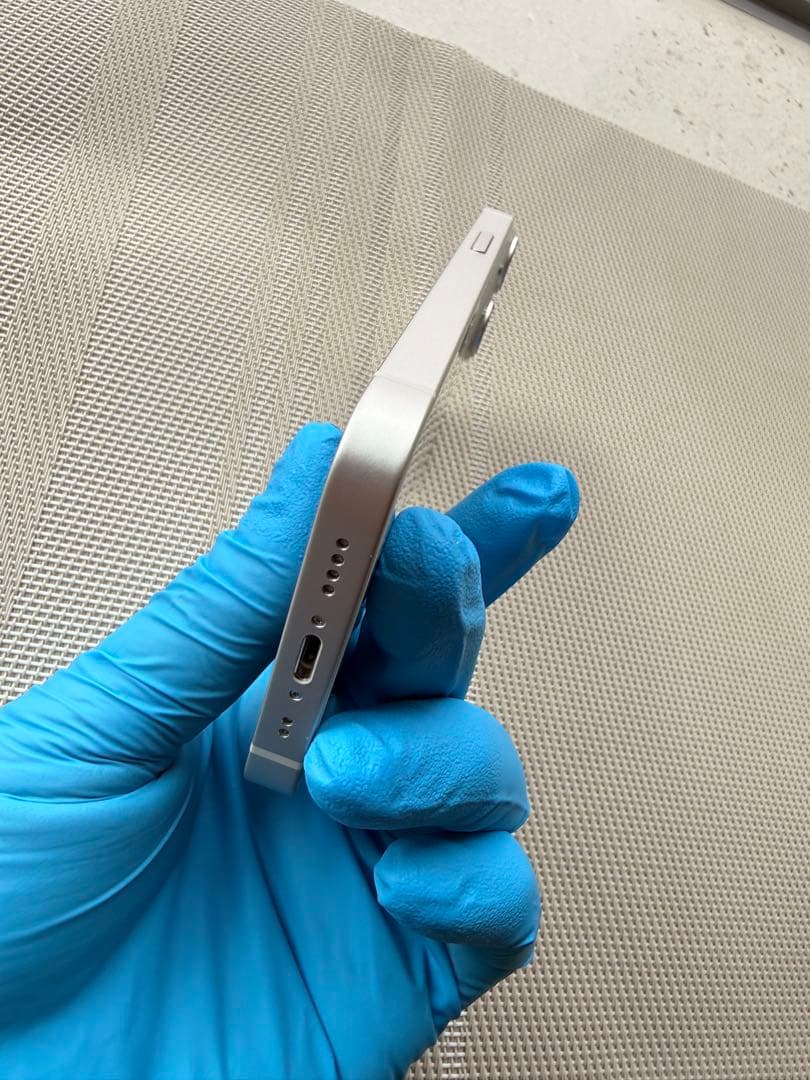 SIMフリー★Apple iPhone 13 mini スターライト 128GB