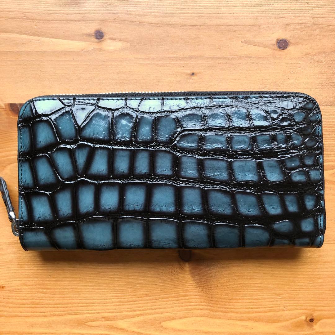 か*か様 本物　クロコダイル　シャムワニ　 長財布 ワニ革 一枚革　水色　ターコ