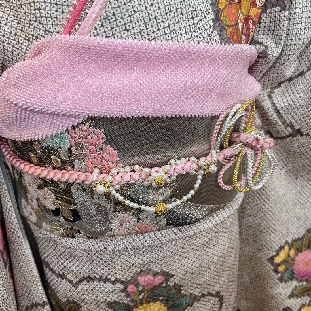 振袖　振り袖　成人式　フルセット　正絹　灰色　グレー　灰茶　絞り　菊　花柄