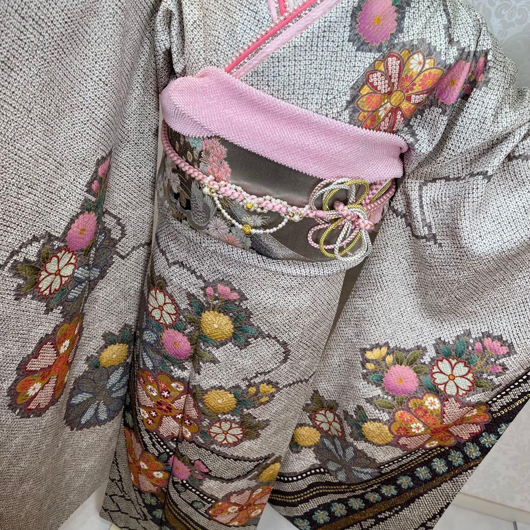 振袖　振り袖　成人式　フルセット　正絹　灰色　グレー　灰茶　絞り　菊　花柄