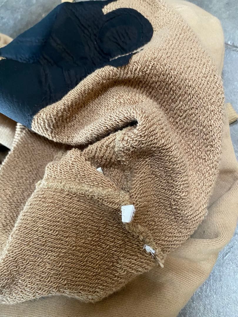 C⭐︎　GUCCI ベージュ クロップドパーカー