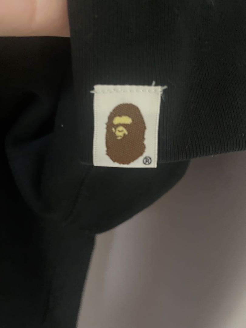 A BATHING APE ブラック パーカー