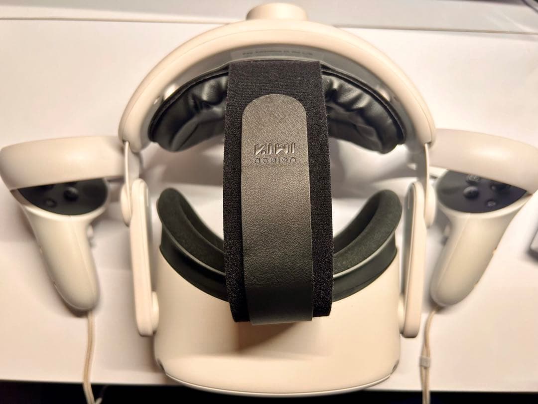 中古品  Quest2 128GB (kiwiのヘッドストラップ付)