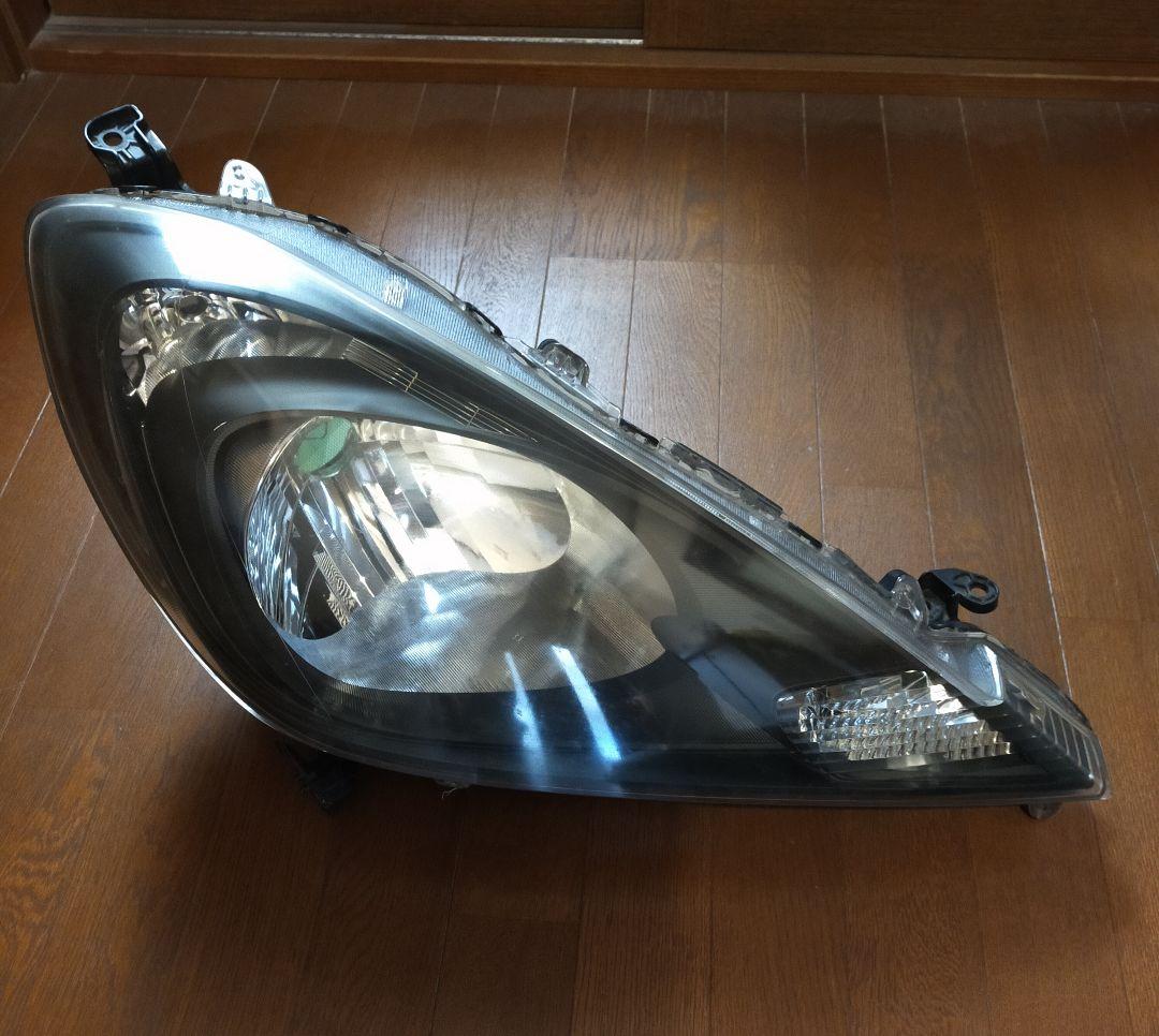 フィットGEヘッドライト