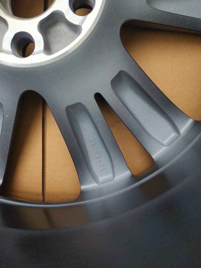 【新品・未使用】レクサスRX純正ホイール 20インチ ヴァージョンL　1本のみ