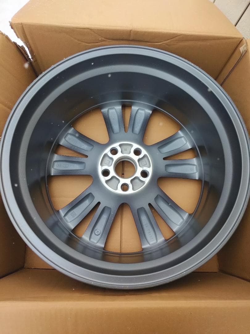 【新品・未使用】レクサスRX純正ホイール 20インチ ヴァージョンL　1本のみ