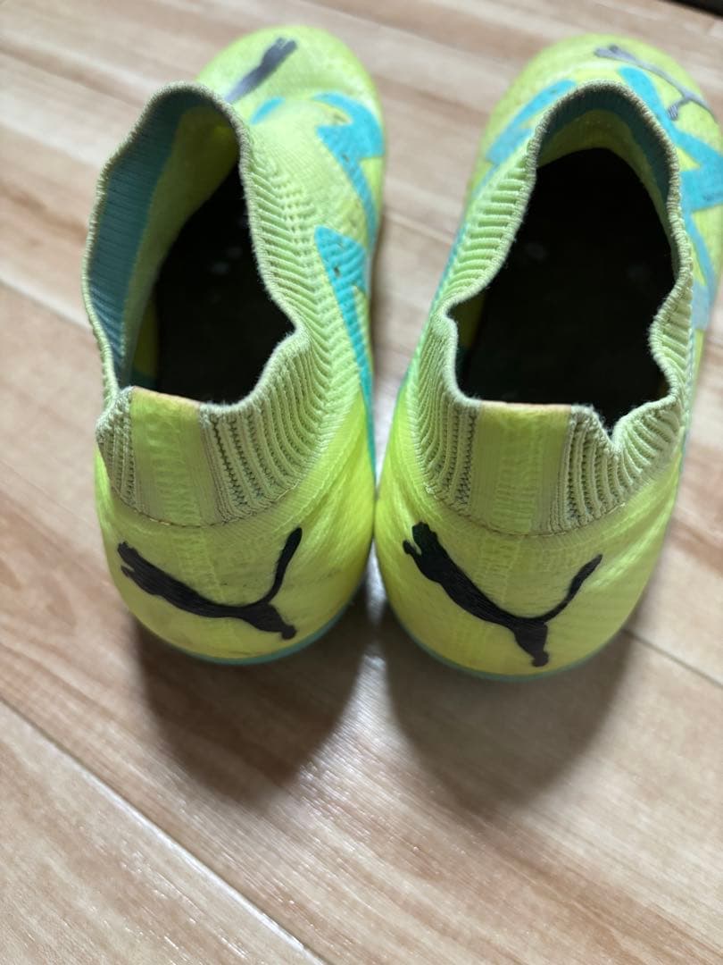Puma フューチャーアルティメット6 HG サッカーシューズ イエロー/ブルー