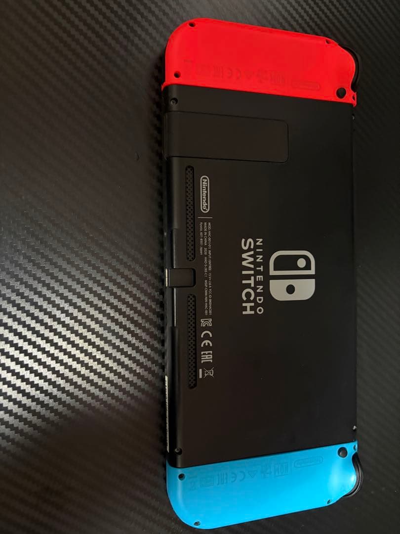 Nintendo Switch 本体 青と赤のJoy-Con ➕　ゲームソフト