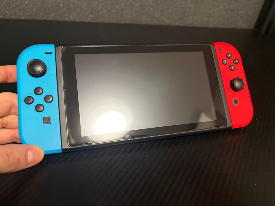 Nintendo Switch 本体 青と赤のJoy-Con ➕　ゲームソフト