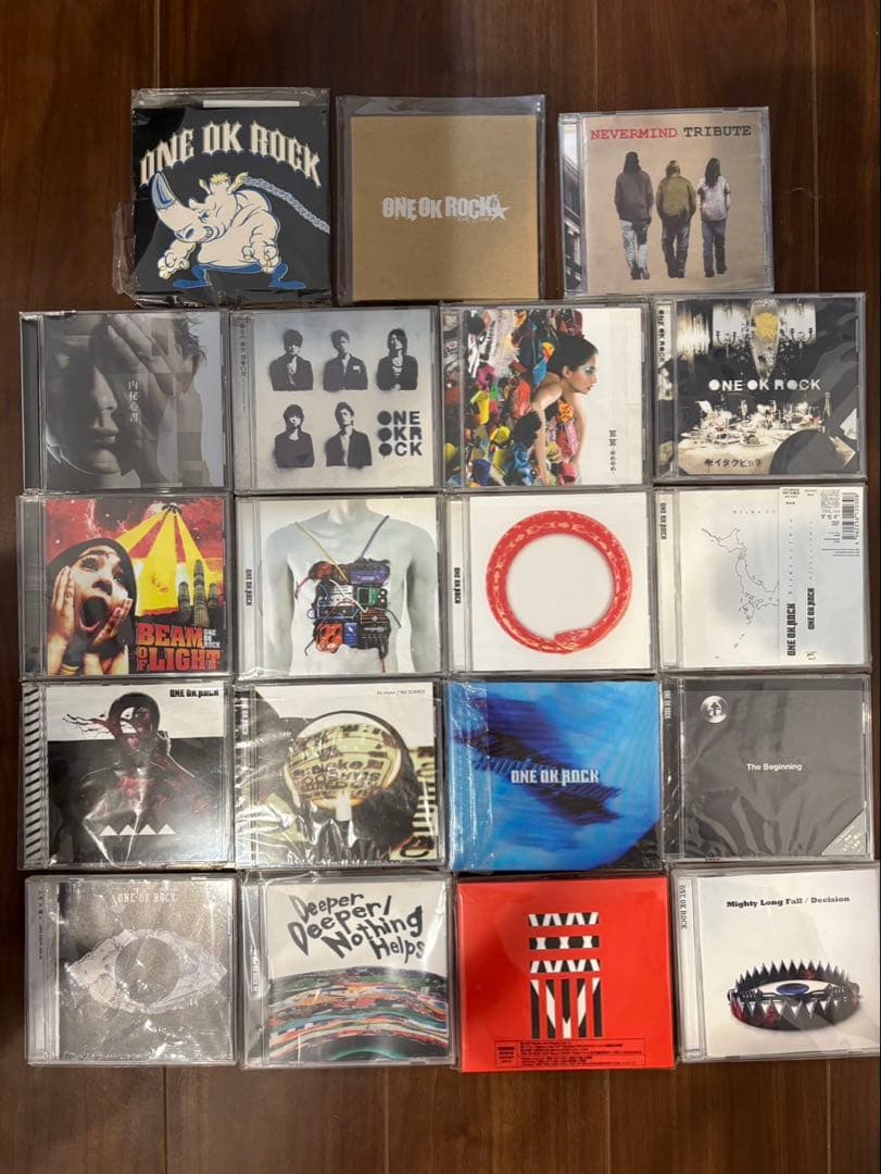 ONE OK ROCK DVD×5・CD×19・Tシャツ・タオル　まとめ売り