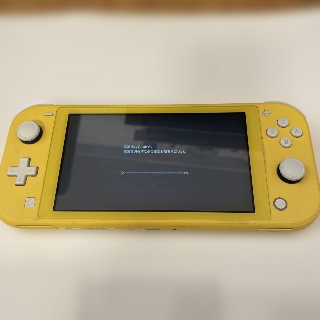 Nintendo Switch Lite イエロー 透明ケース付き