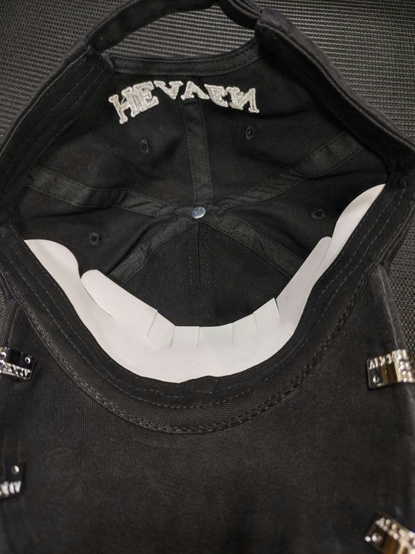 Alice Hollywood クロス刺繍キャップ ユニセックス