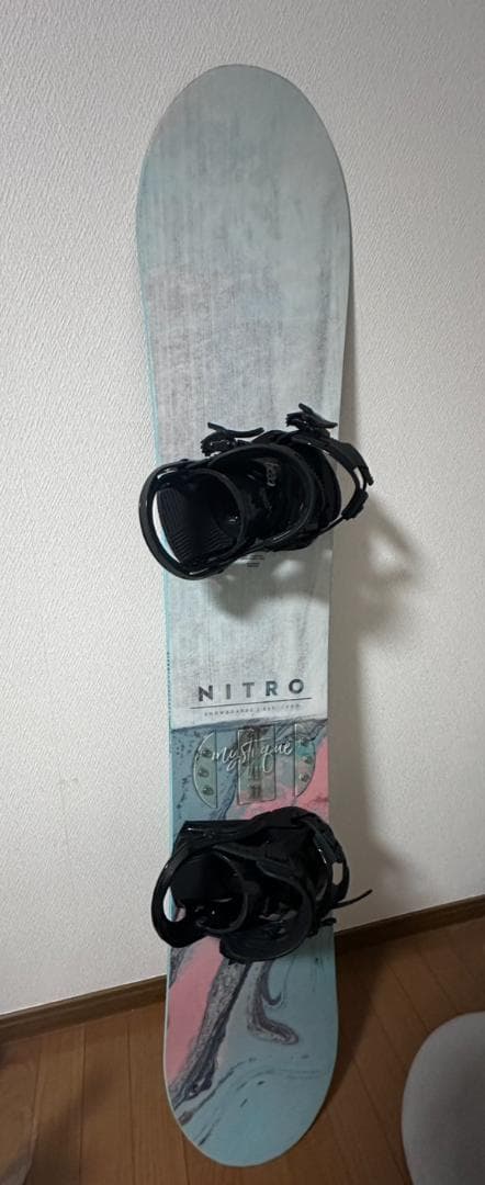 NITRO MYSTIQUE 21/22 146㎝ ビンディング付