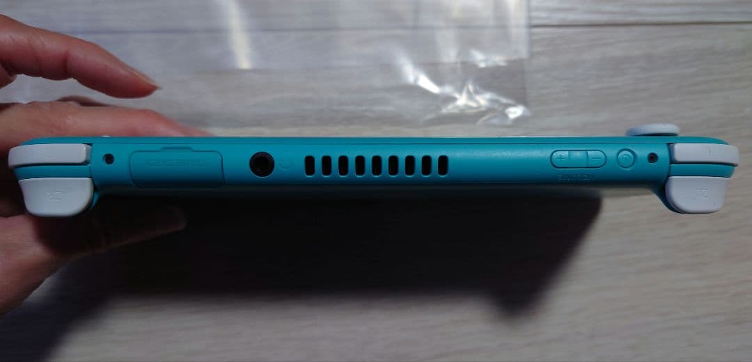 Nintendo Switch Lite ターコイズ 本体　SDカード32G付き