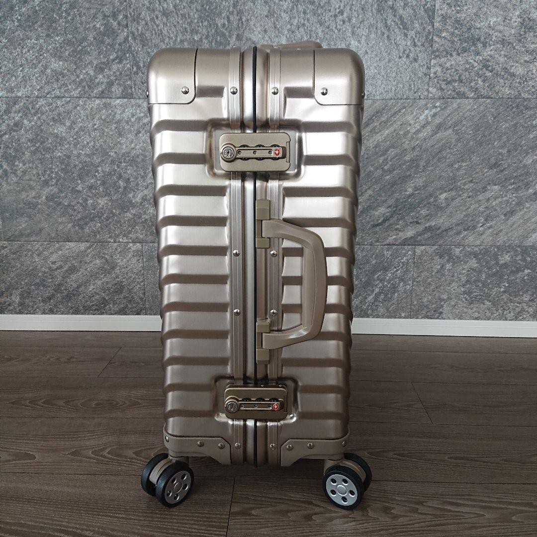 L 'ARMATURA 高級アルミスーツケース 【機内持ち込み】