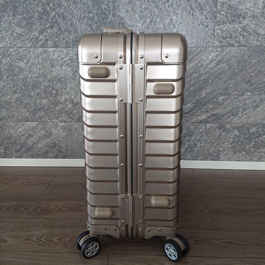 L 'ARMATURA 高級アルミスーツケース 【機内持ち込み】