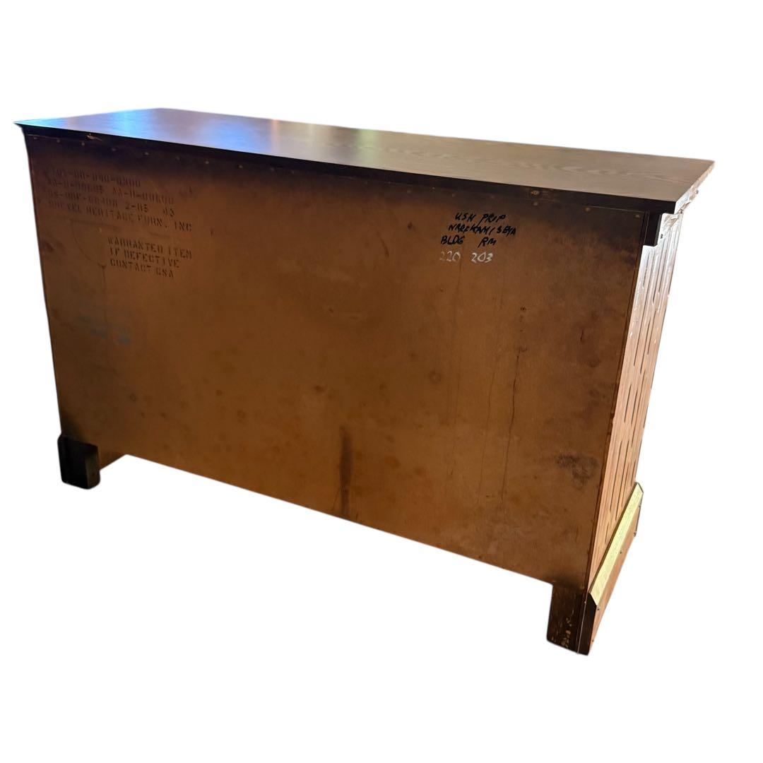 HR722 【希少デザイン】DREXEL HERITAGE カービングチェスト