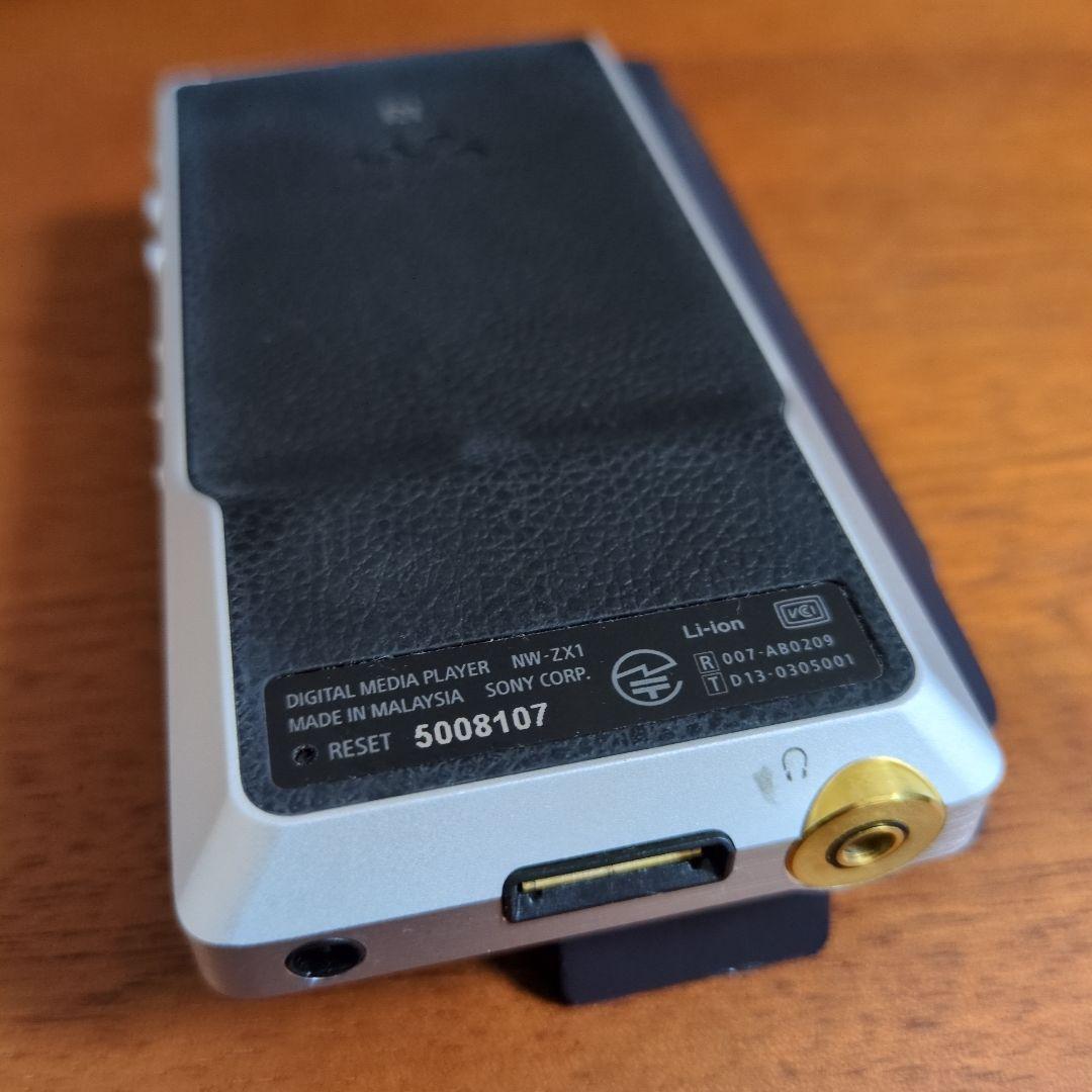 ポータブルプレーヤー Sony NW-ZX1