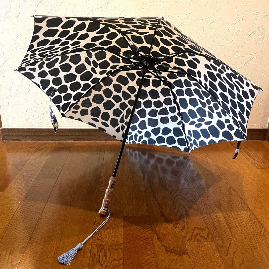 【新品・未使用】傳 tutaee(ツタエ)　ツタエノヒガサ　折り畳み日傘