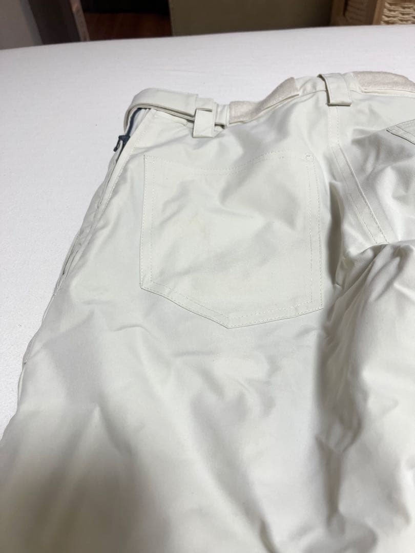 女性用スノーボードウェア上下セット　DLITE ピンク　ホワイト