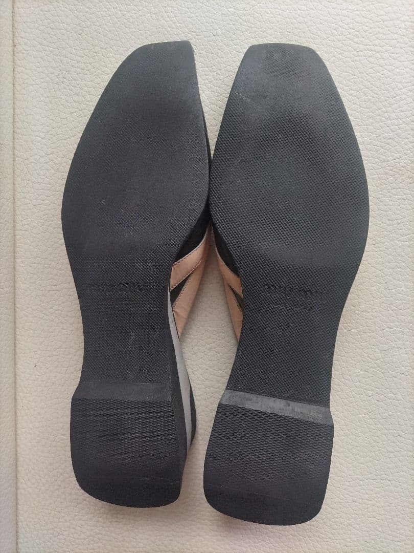 MIU MIU レザーオープントウミュール サイズ37