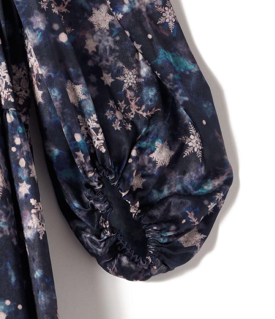 Arobe:スノー フレーク プリント ティアード ワンピース