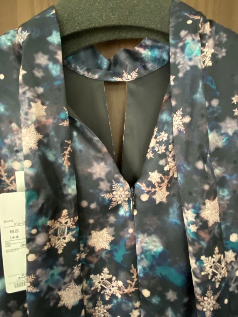 Arobe:スノー フレーク プリント ティアード ワンピース