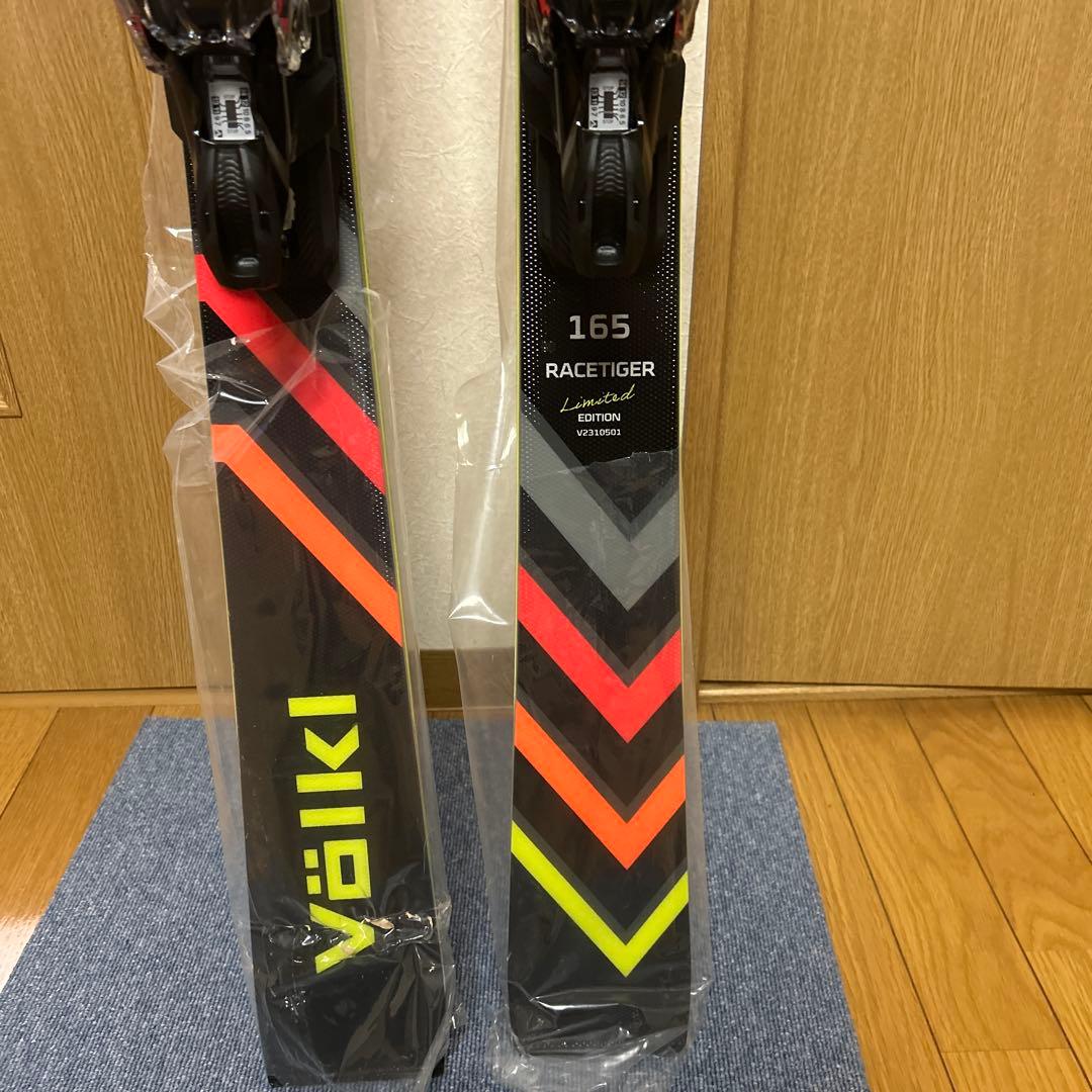 VOLKL RACETIGER SL 100周年限定記念モデル