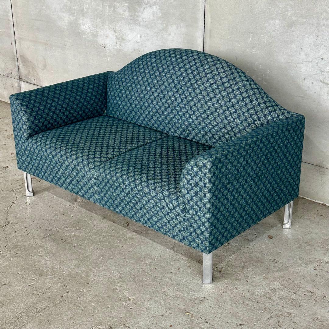 ◆レトロモダンソファ◆ 重厚×優雅　アンティーク調デザイン×希少モデル