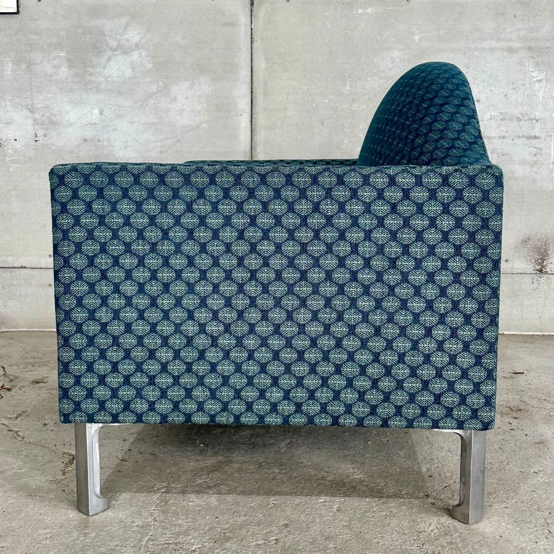 ◆レトロモダンソファ◆ 重厚×優雅　アンティーク調デザイン×希少モデル