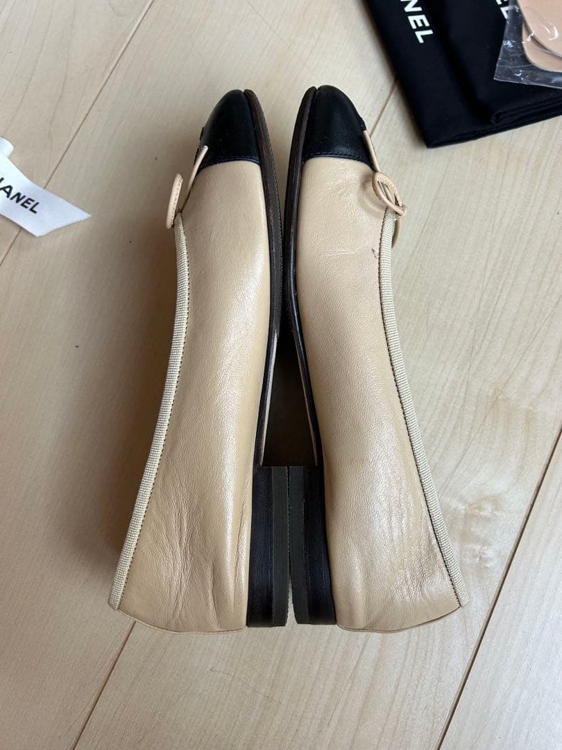 CHANEL バレエシューズ ベージュ/ブラック 35,5