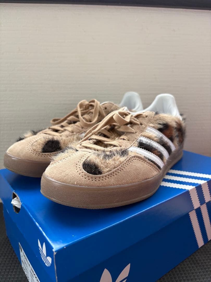 adidas atmos ベージュブラウン ヒョウ柄 ファースニーカー 24cm