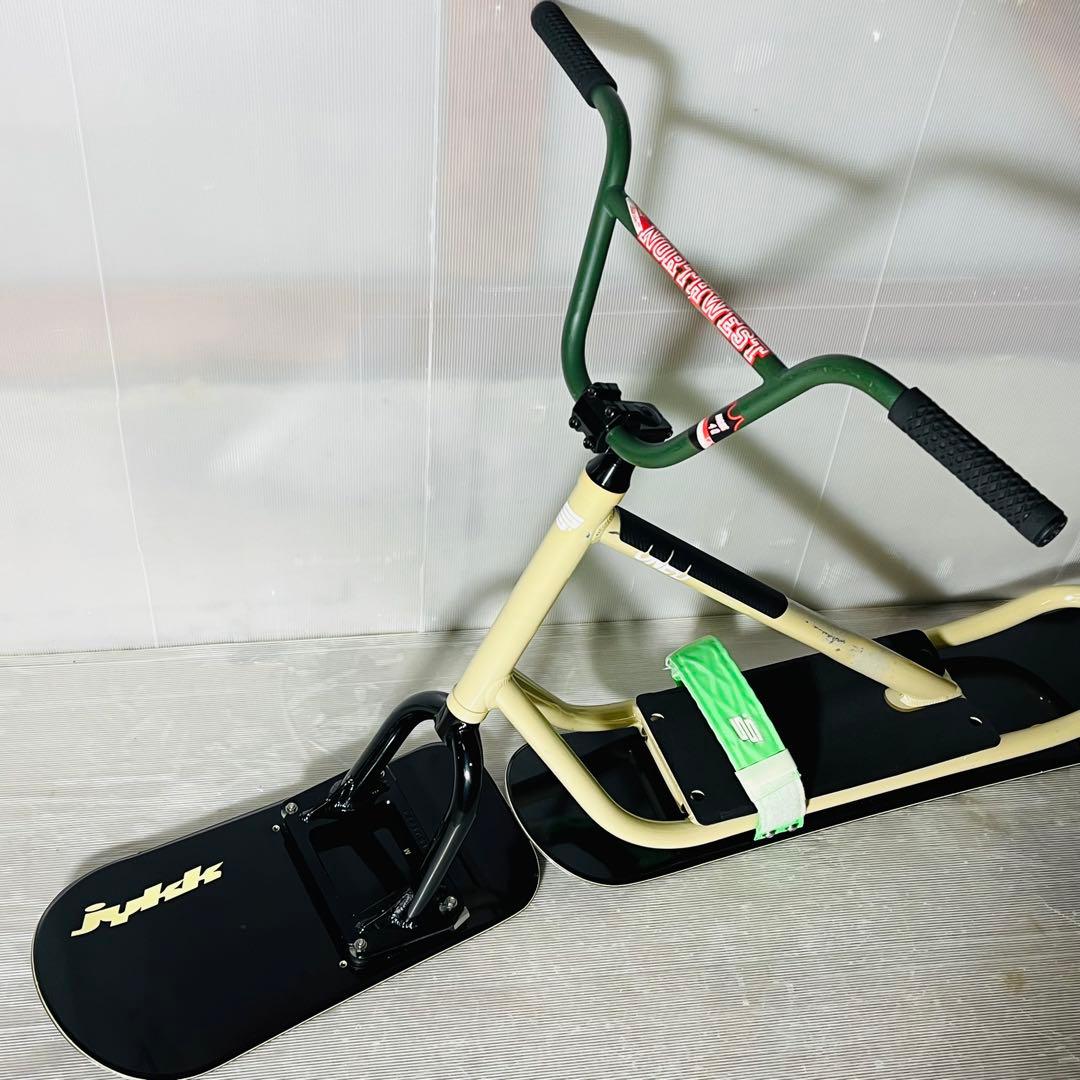 ☆JYKK製 スノースクート ONE-D軽量フレーム×高スペック☆グラトリ⭐︎