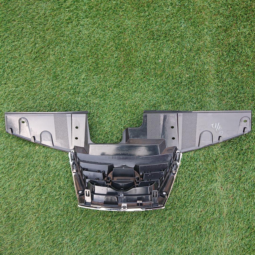 もえぴさん専用　ジューク　フロントグリル　センター・サイドグリル　前期　エンブ