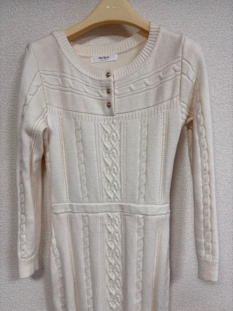 ⚠️早い者勝ち⚠️Cecily Cable Knit Dress herlipto