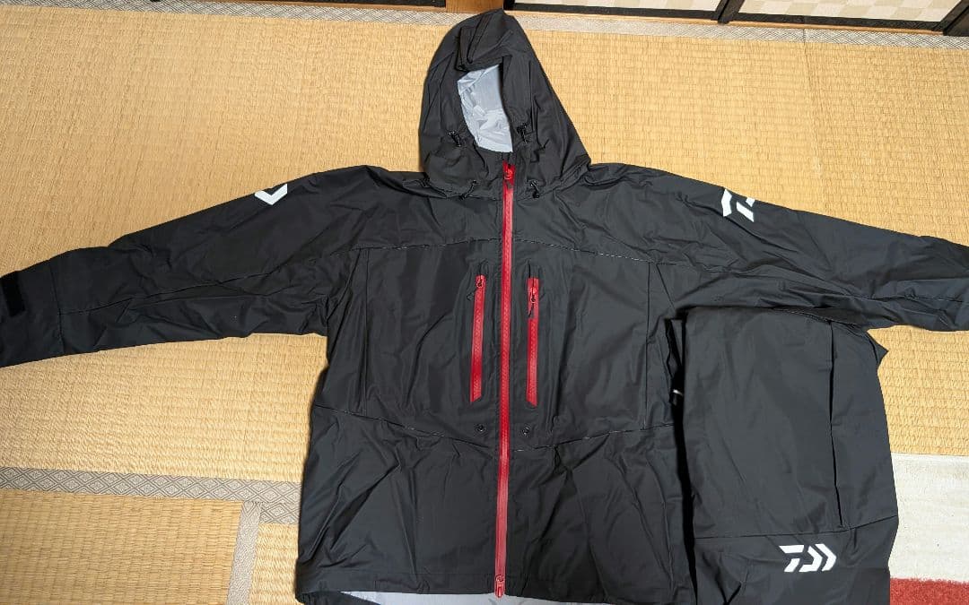 ダイワ　 DR-9024 PVCオーシャンレインスーツ　Mサイズ　美品