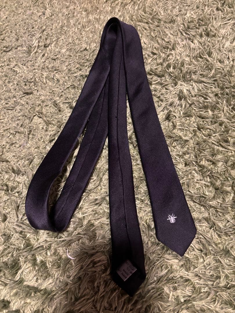 サ*ス様 Dior homme ディオールオム　ネクタイ BEE ソリッド　ナロ