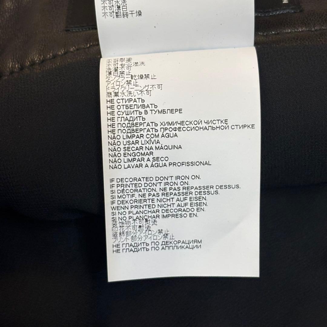 ディースクエアード　ショートパンツ　レザー100%　ラムレザー　羊革　ショーパン