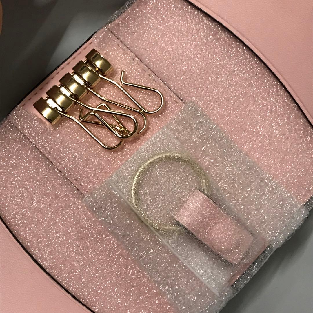 kate spade ケイトスペードキーケース　モーガン　ドッティ　フローラル