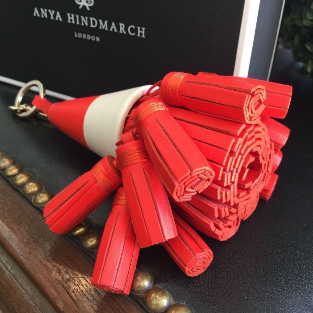 値下げ❤️パリ買付ANYA HINDMARCHカラーコーンチャーム激レア日本未入荷