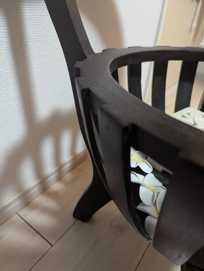 アジアン・バリ家具　木製ガラストップ円形テーブル