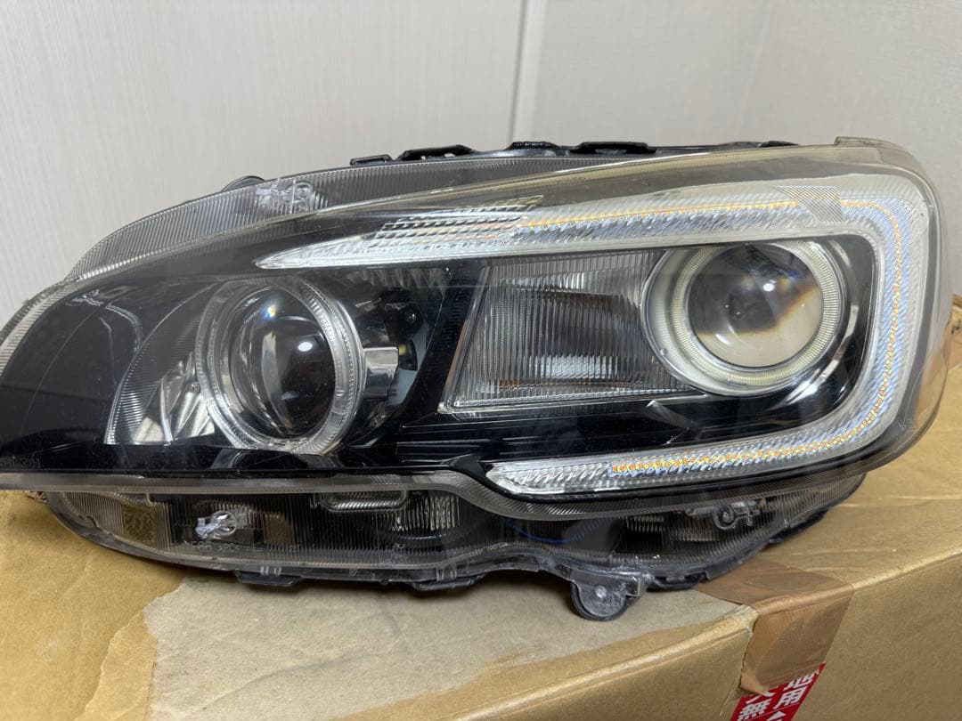 wrx s4 前期　カスタムヘッドライト