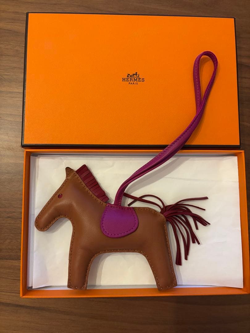 未使用品 HERMES ロデオ MM ゴールド×ローズパープル