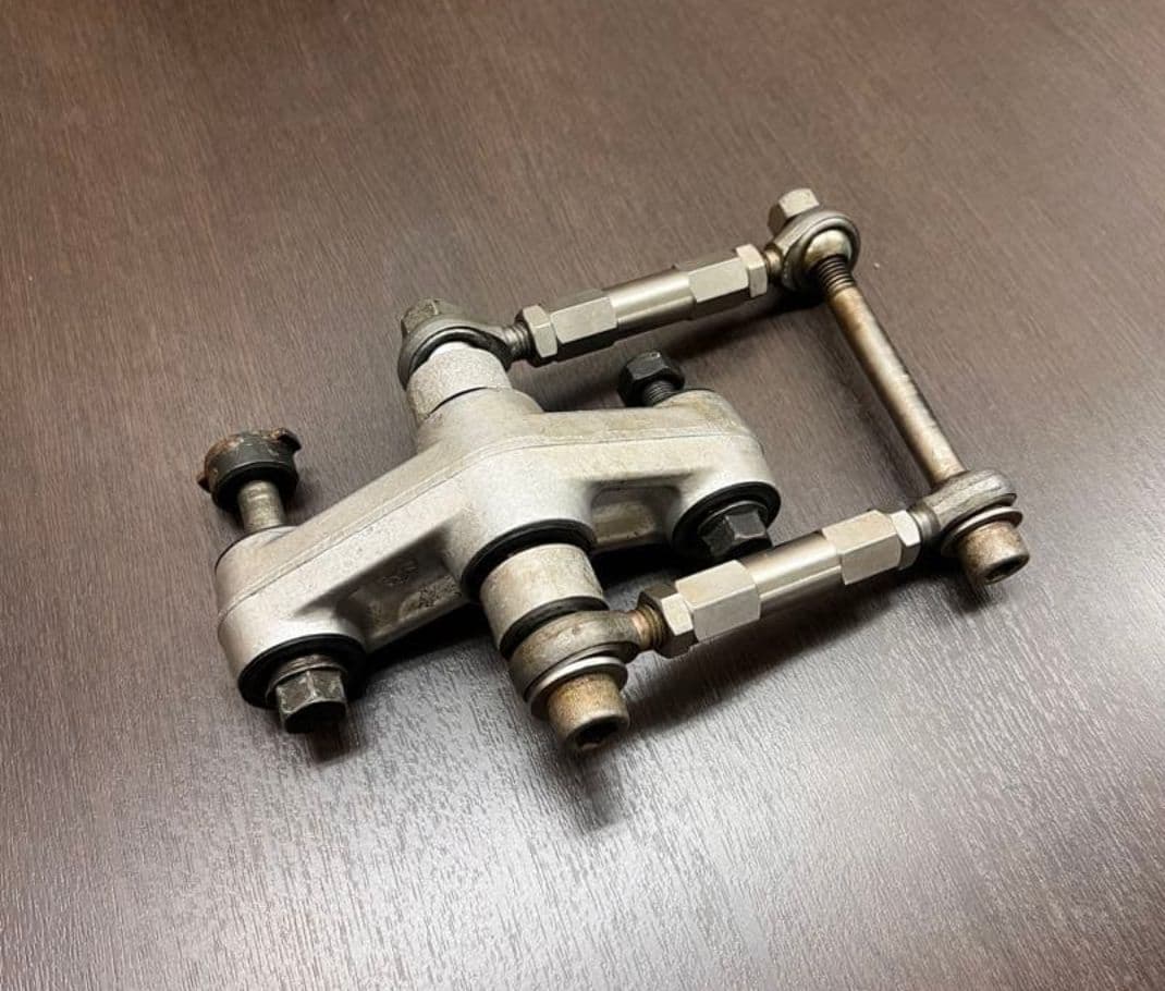 GPZ900R用 車高調 リンク