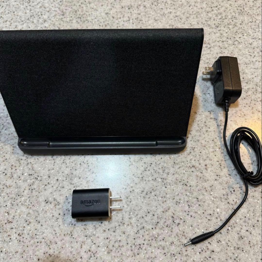 Fire HD 10 Plus (第11世代)専用充電スタンド付き