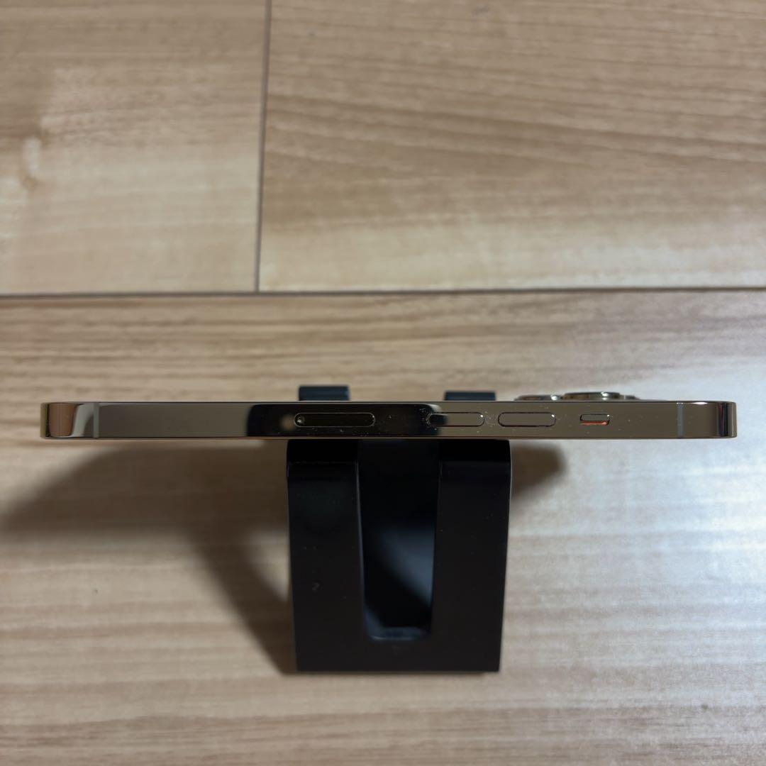 美品 バッテリー新品 iPhone13 Pro 256GB ゴールド