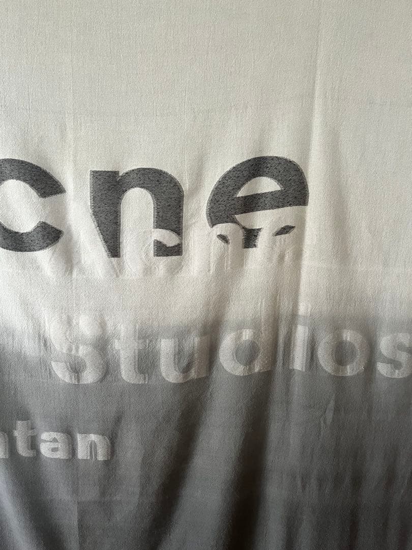 Acne Studios 大判ストール