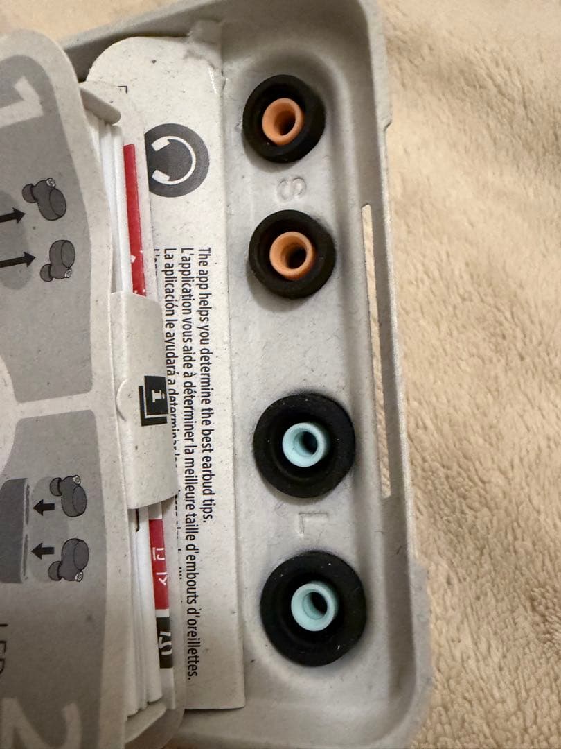 SONY WF-1000XM4 ノイズキャンセリングワイヤレスイヤホン