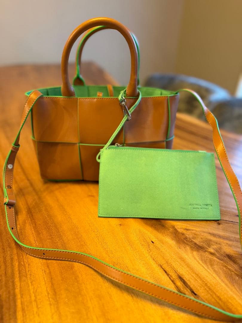 BOTTEGA VENETA ノベルティバック